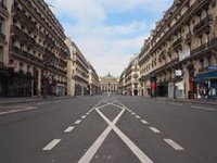 Francia asume que "muy probablemente" será necesario prolongar el confinamiento