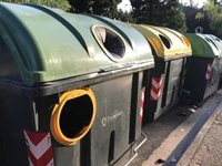 El Ayuntamiento ofrece pautas para tratar los residuos domésticos en hogares con infectados