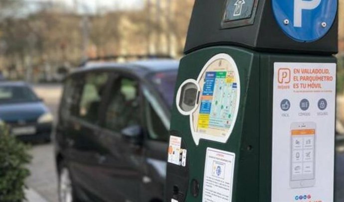 Máquina de la ORA en Valladolid.