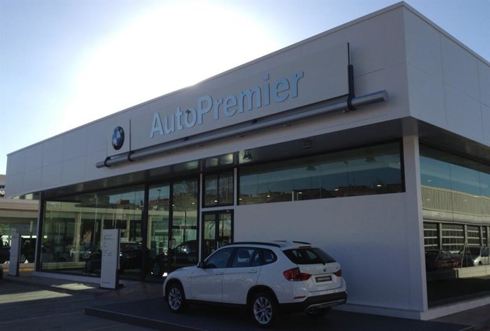 Imagen de un concesionario de BMW.