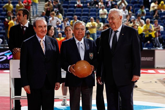 Pedro Ferrándiz, Eduardo Portela y Borislav Stankovic