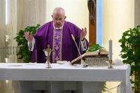 El Papa reza por las autoridades: "No es fácil gestionar este momento"