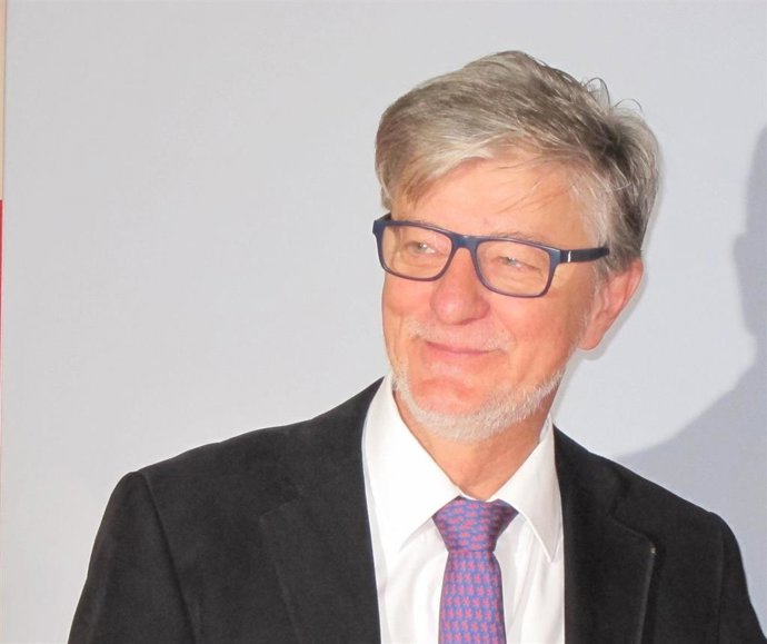 El portavoz de Zaragoza en Común, Pedro Santisteve