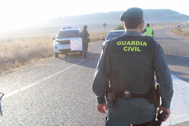 Imagen de archivo de un control de la Guardia Civil de Valladolid.