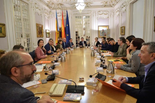 Reunión extraordinaria de la Junta de Portavoces de Les Corts