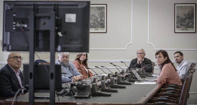 Imagen de la reunión de la Comisión de Seguimiento del Covid-19 este viernes en el Ayuntamiento de Valncia.