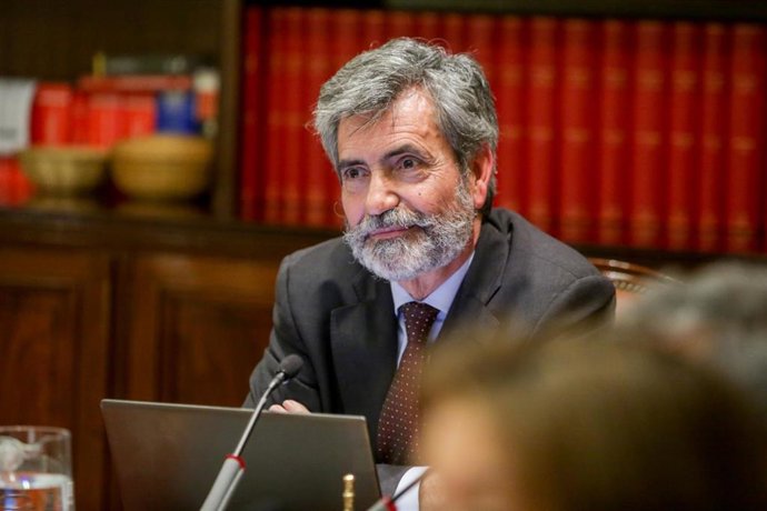 El presidente del Consejo General del Poder Judicial y del Tribunal Supremo (CGPJ), Carlos Lesmes, preside el pleno del CGPJ que se pronunciará sobre la propuesta de nombramiento de la exministra de Justicia Dolores Delgado para el cargo de fiscal gener