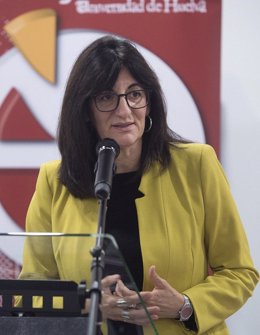 La rectora de la UHU, María Antonia Peña