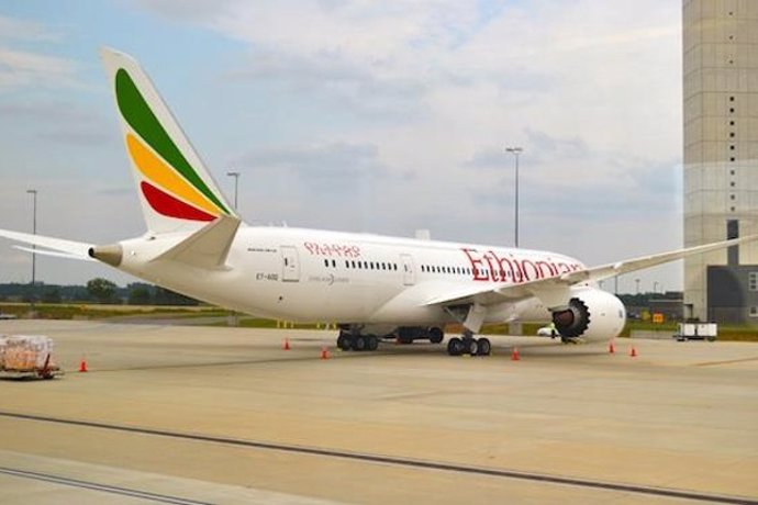 Coronavirus.- La aerolínea nacional de Etiopía suspende vuelos a 30 países afect