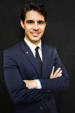 El abogado gaditano Gómez Valenzuela gana por segundo año el premio José Corrales de Derecho de Familia