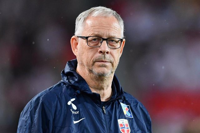 Norway's head coach Lars Lagerbaeck