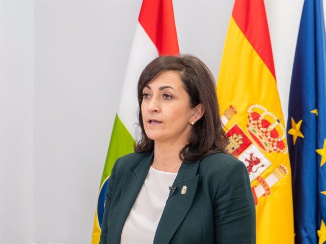 La presidenta del Gobierno de La Rioja, Concha Andreu, se dirige a los ciudadanos