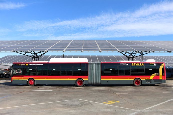 Sevilla.- El Ayuntamiento compra 14 nuevos autobuses de gas natural para Tussam tras una inversión de 4,5 millones