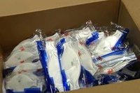 Sanidad cifra en 444.083 las mascarillas aportadas a Andalucía por el coronavirus de las que Junta sólo confirma 105.000