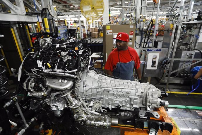 Economía/Motor.- Ford cierra "varias semanas" sus plantas de India, Sudáfrica, T