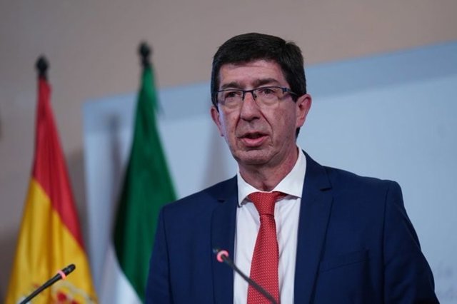 El vicepresidente de la Junta, Juan Marín, en rueda de presa tras Consejo de Gobierno extraordinario por coronavirus (Foto de archivo).