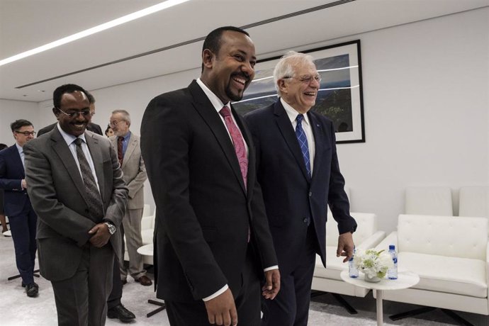 El primer ministro de Etiopía, Abiy Ahmed, y Josep Borrell, jefe de la diplomacia europea