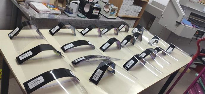 Pantallas realizadas por trabajadores del centro ocupacional de la Asociación Amappace