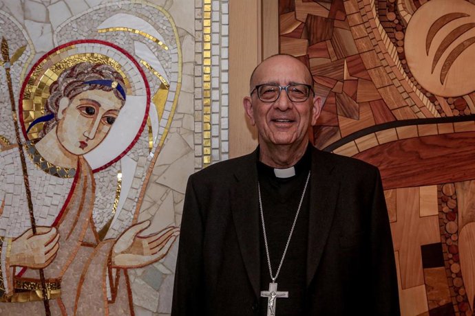 El cardenal arzobispo de Barcelona, Juan José Omella, nuevo presidente de la Conferencia Episcopal Española, en el edificio de la Conferencia Episcopal Española en Madrid el 3 de marzo de 2020.
