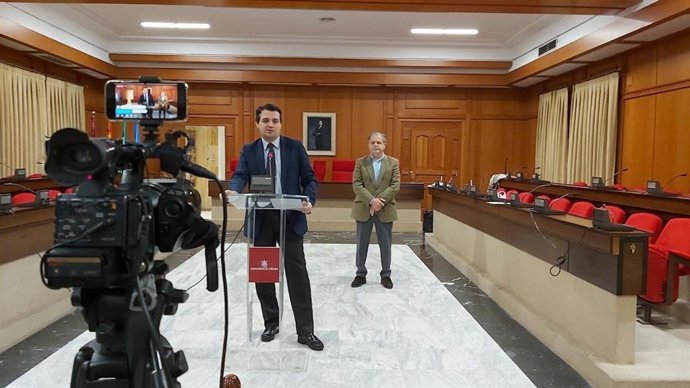 José María Bellido con Salvador Fuentes.