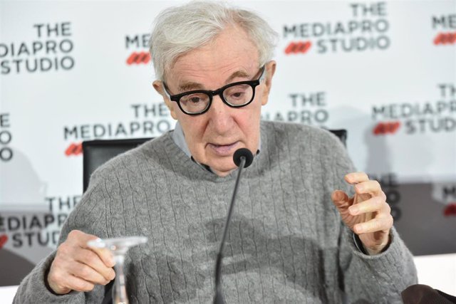 Woody Allen comparece con motivo del inicio del rodaje de su nueva película en San Sebastián, con el título provisional 'WASP2019'.