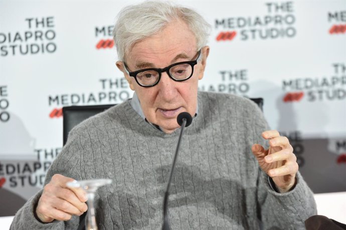 Woody Allen publica sus memorias tras encontrar una nueva editorial