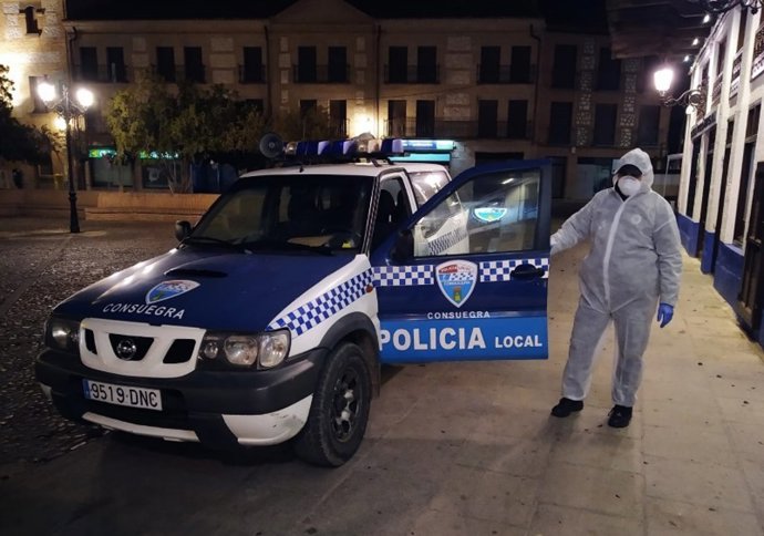 La Policía Local de Consuegra (Toledo) ha denunciado a un total de 10 personas en los 10 días de estado de alarma, ocho de ellas por transitar por la calle y dos más por realizar una fiesta privada en el interior de un domicilio