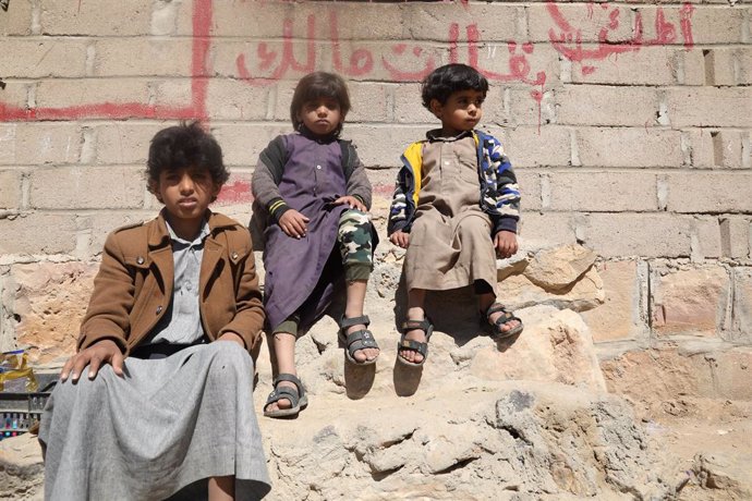 Yemen.- Deprimidos e inseguros, así se sienten más de la mitad de los niños de Y