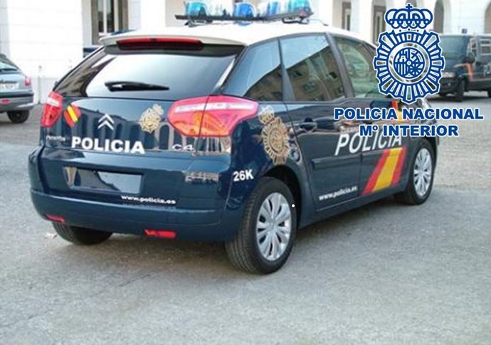 Coche de Policía Nacional