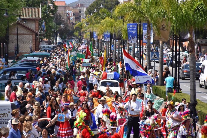 Imagen de archivo del desfile de la Feria de los Pueblos de Fuengirola
