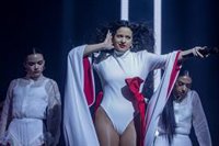 Rosalía lanza 'Dolerme', una nueva canción para que todos nos sintamos "un poco mejor"