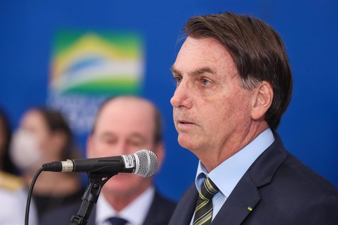 Coronavirus.- Bolsonaro critica a la prensa de Brasil por "expandir el miedo" al