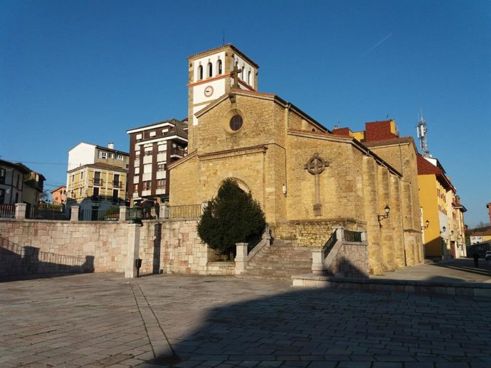 Iglesia de Nava, Asturias, Nava