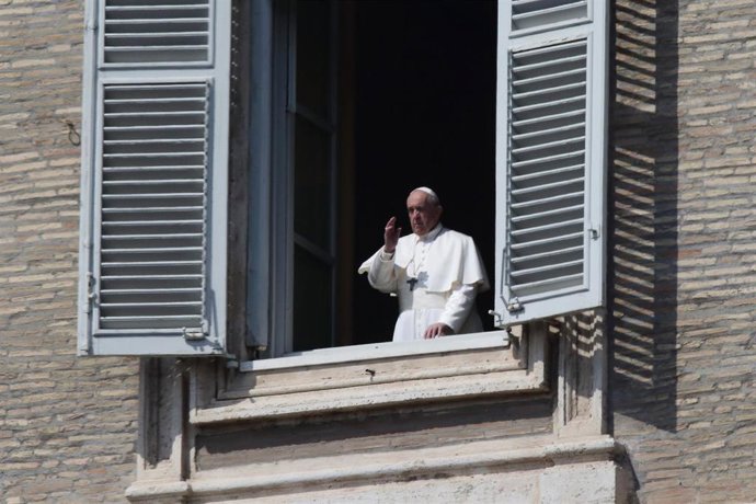 Coronavirus.- El Papa: "Queremos implorar misericordia para la humanidad, durame