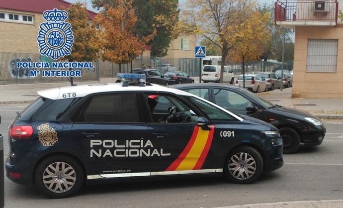 Coche de Policía Nacional