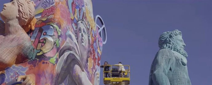 Fotograma de "Proceso Creativo", el documental de Agustín Ríos López sobre la falla municipal 2019 de PichiAvo y Latorre y Sanz Valencia