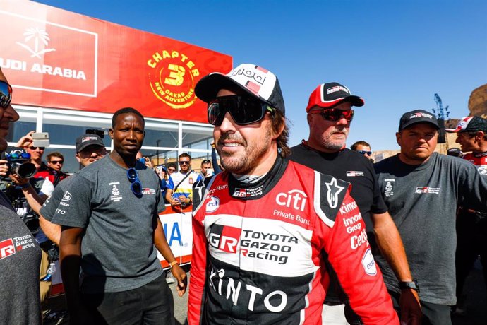 El piloto español Fernando Alonso en el Dakar 2020