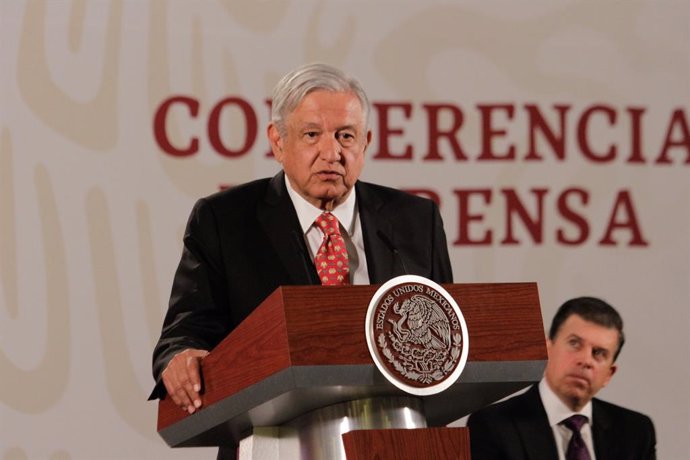 López Obrador se muestra "seguro" de que España extraditará a México al ex direc