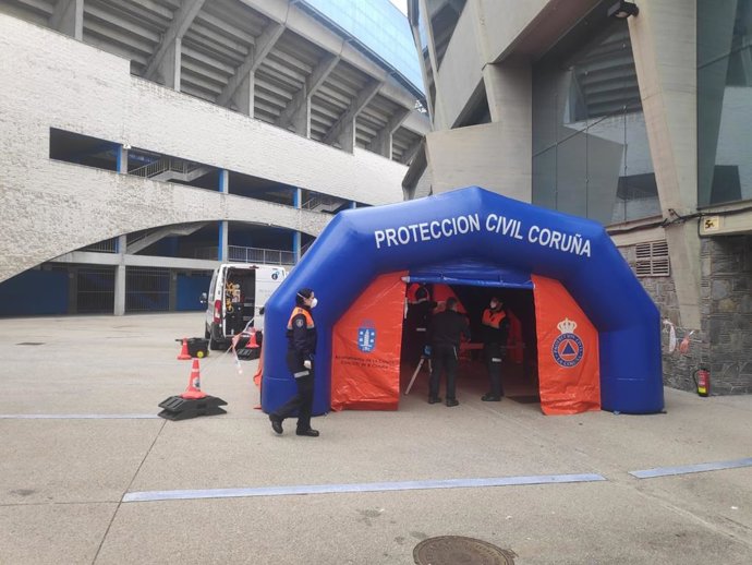 Coronavirus.- A Coruña habilita el pabellón municipal de Riazor para las personas sin hogar