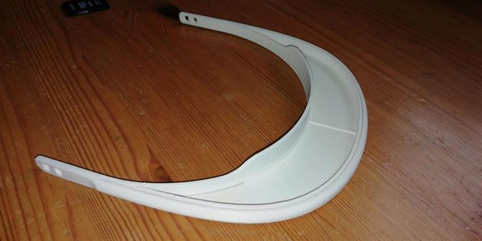 Pantalla de protección elaborada por personal del ITER para trabajadores sanitarios