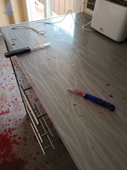 Un hombre se autolesiona y amenaza con suicidarse en Palma después de que su pareja le denunciase por malos tratos.