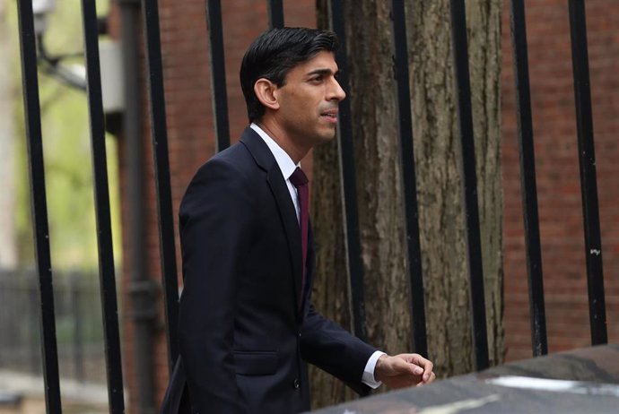 20 March 2020, England, London: UK Chancellor of the Exchequer Rishi Sunak arrives in 10 Downing Street, amid the ongoing government meetings on Coronavirus outbreak. Photo: Yui Mok/PA Wire/dpa