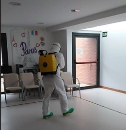 El Regimiento de Pontoneros y Especialidades de Ingenieros número 12 realiza la desinfección preventiva de la Fundación ASPACE de Zaragoza.