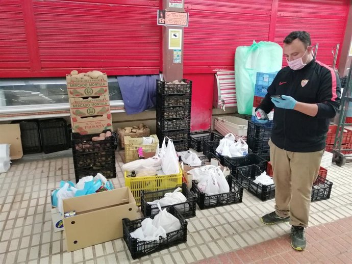 Una de las tiendas del mercado de abasto del Tiro de Línea adheridas a la iniciativa 'El mercado de Sevilla'