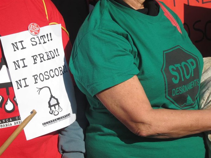 Movilización de la Plataforma de Afectados por la Hipoteca (PAH) y la plataforma Alianza contra la Pobreza Energética.