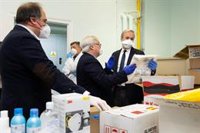 Llega a Zaragoza el material sanitario procedente de China comprado por el Ayuntamiento