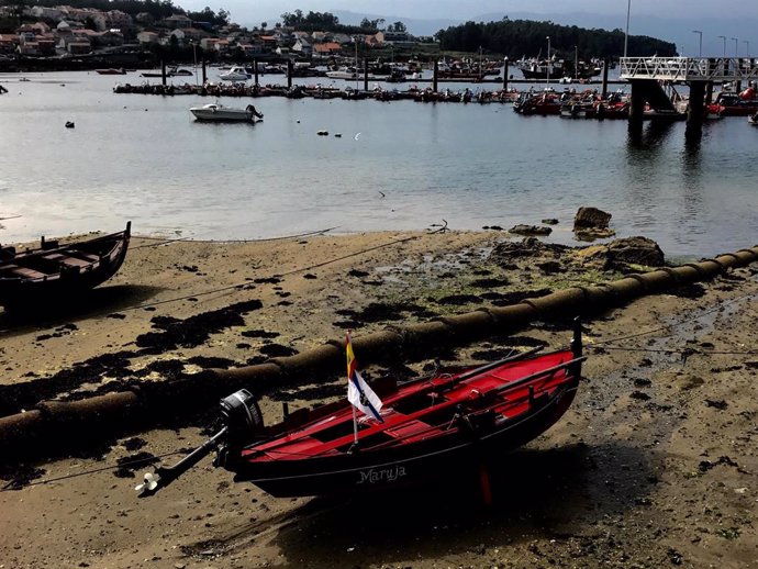 Economía.- La flota gallega urge ayudas para faenar y no verse abocada a un amar