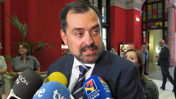  El Presidente De CEOE Aragón, Ricardo Mur             