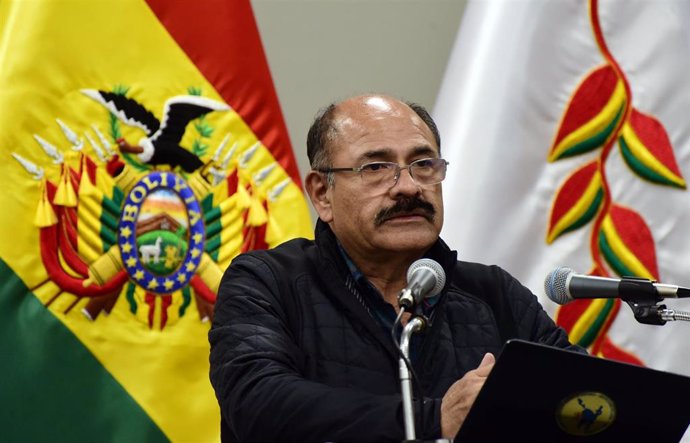 El ministro de Salud de Bolivia, Aníbal Cruz