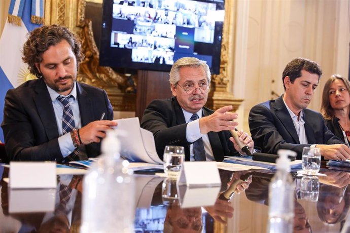 El presidente de Argentina, ALberto Fernández, durante una reunión con su Ejecutivo